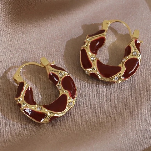 Luxurious and high-end temperament dripping glaze leopard print circle earrings - Picture 4 of 9